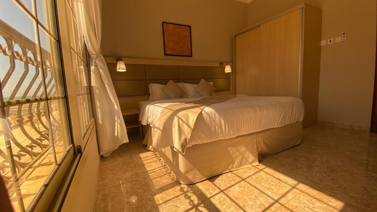 Arees Beach Hotel Rayyis Luaran gambar