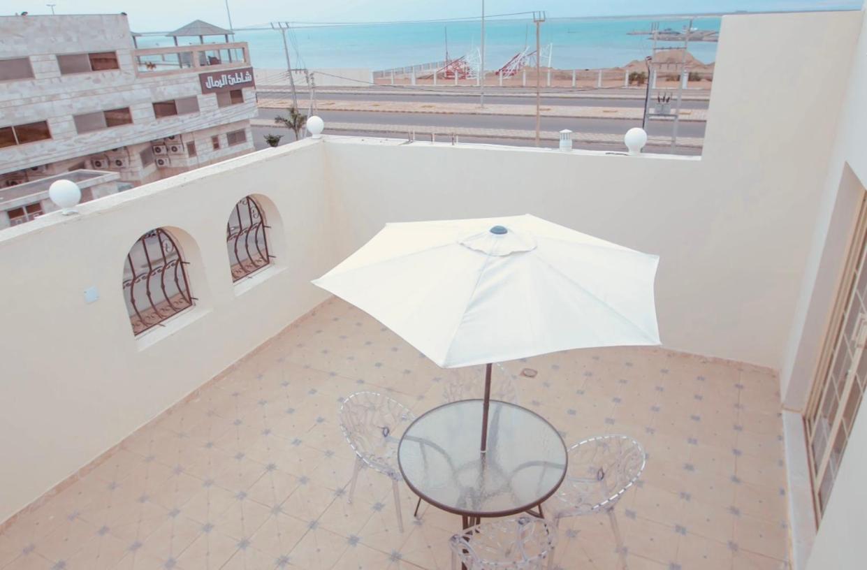 Arees Beach Hotel Rayyis Luaran gambar